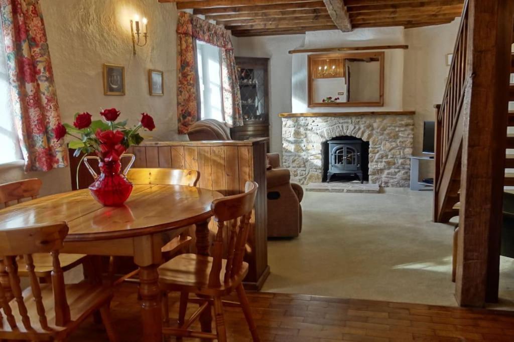 Little Thatch Cottage - Cerne Abbas, Dorset Exteriér fotografie